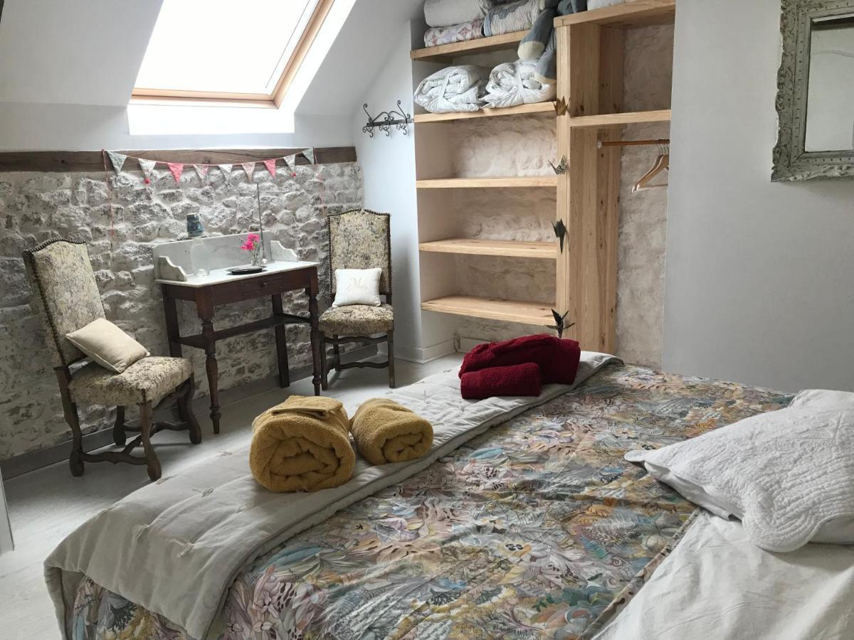 Bed and Breakfast Le Jardin Des Fees Savigny-le-Vieux Exteriér fotografie