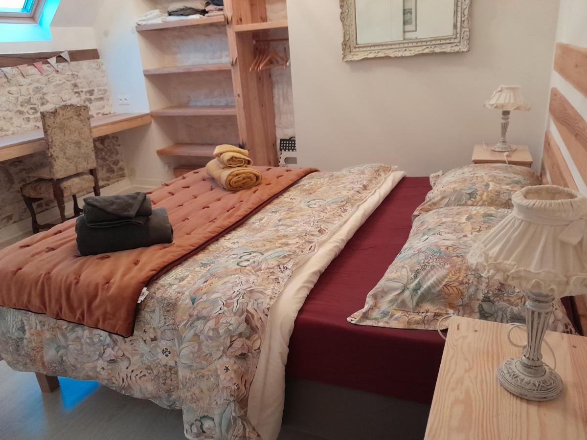 Bed and Breakfast Le Jardin Des Fees Savigny-le-Vieux Exteriér fotografie